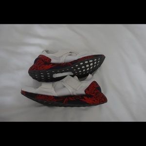 STELLA MCCARTNEY X ADIDAS